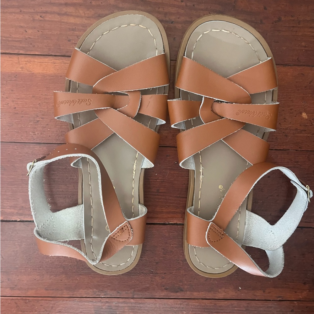 Saltwater Original Sandal Tan Women’s SZ 8